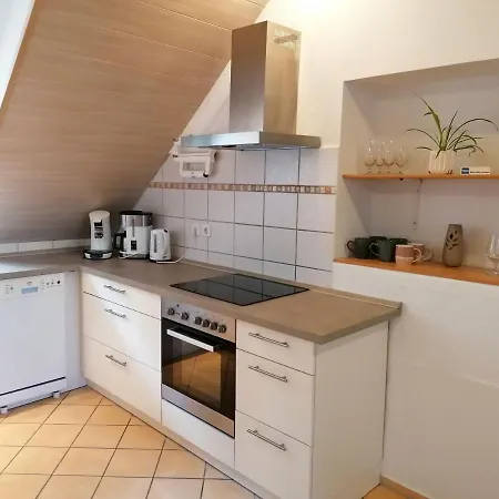 Ferienwohnung-knoofs * Schwirzheim
