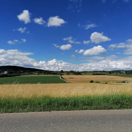 Ferienwohnung-knoofs * Schwirzheim